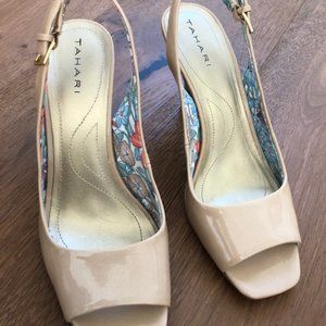 TAHARI Robin Blush Color Sling Back Heels